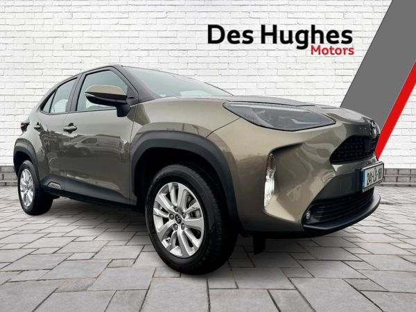 Toyota Yaris Cross Hatchback, Petrol Hybrid, 2024, Green