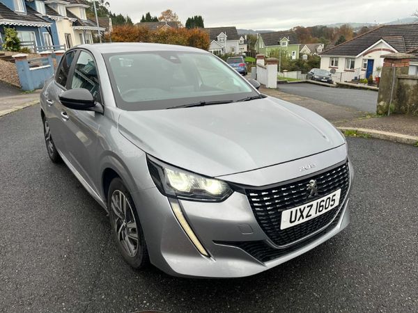 Peugeot 208 Hatchback, Petrol, 2023, Grey