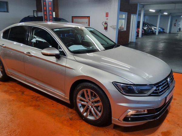 Volkswagen Passat Saloon, Diesel, 2016, Silver
