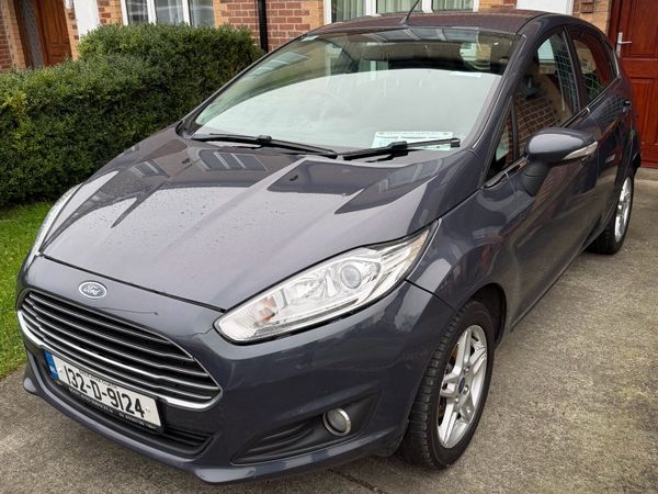 Ford Fiesta Hatchback, Petrol, 2013, Blue