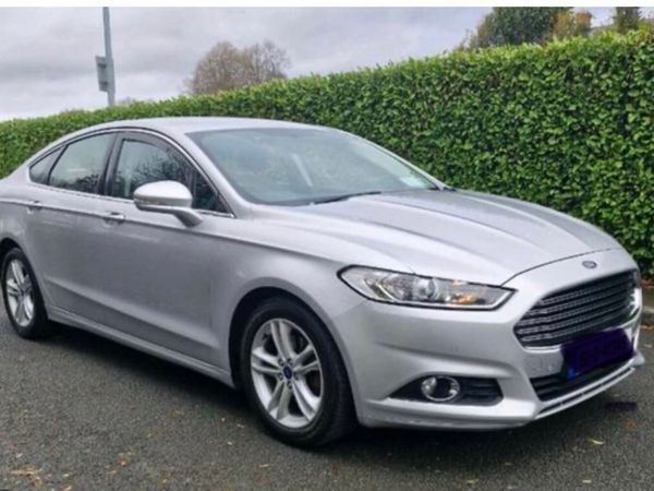 Ford Mondeo Hatchback, Diesel, 2015, Silver