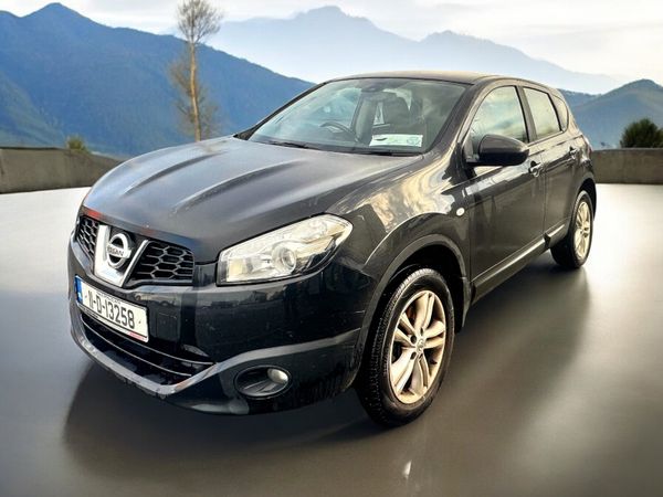 Nissan Qashqai Hatchback, Petrol, 2011, Black