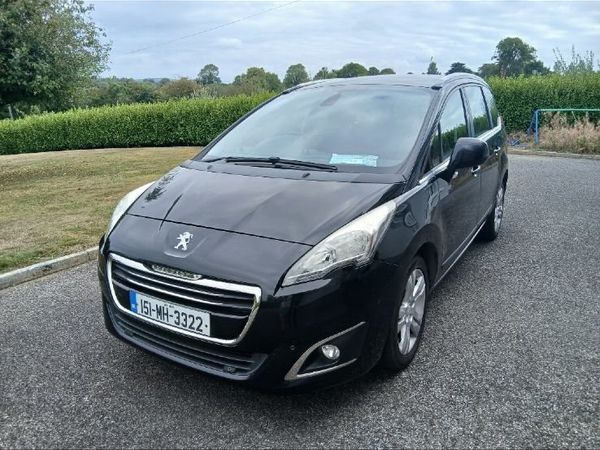 Peugeot 5008 MPV, Diesel, 2015, Black
