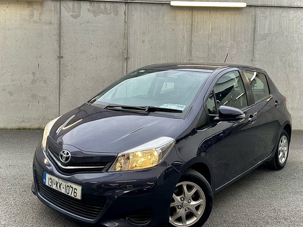 Toyota Yaris Hatchback, Diesel, 2013, Blue