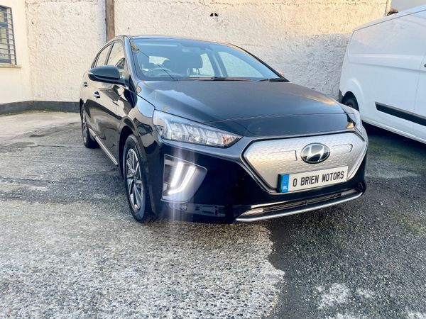 Hyundai IONIQ Hatchback, Electric, 2022, Black