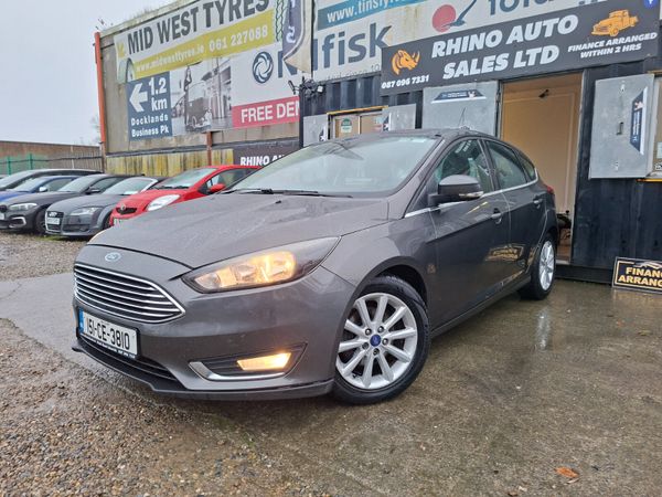 Ford Focus Hatchback, Diesel, 2015, Grey