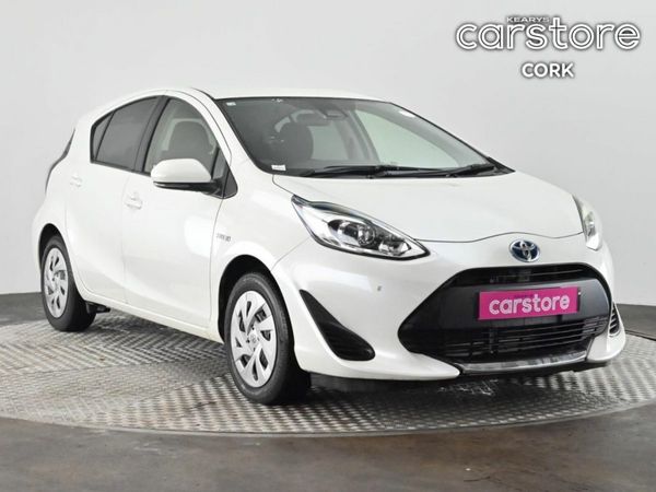 Toyota Aqua Hatchback, Petrol Hybrid, 2020, White