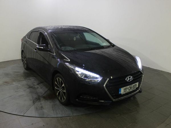 Hyundai i40 Saloon, Diesel, 2015, Black