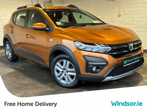 Dacia Sandero Stepway Hatchback, Petrol, 2023, Orange