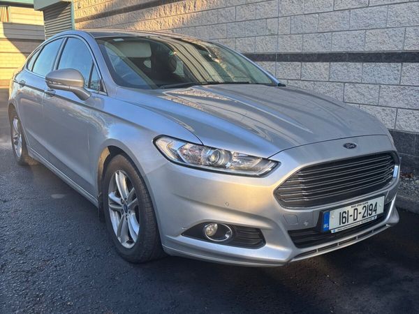 Ford Mondeo Hatchback, Diesel, 2016, Silver
