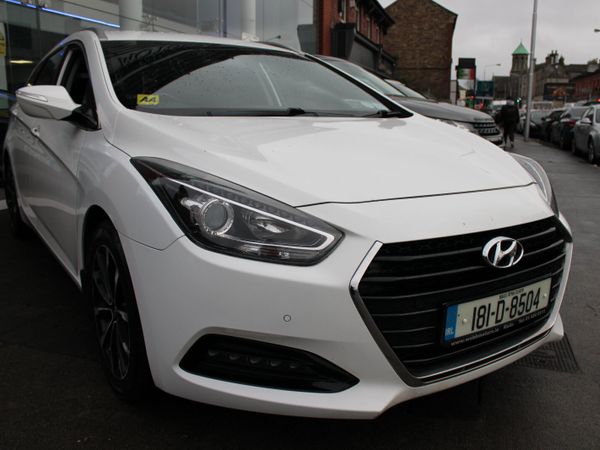 Hyundai i40 Estate/Jeep, Diesel, 2018, White