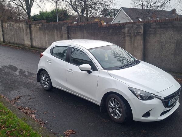 Mazda Mazda2 Hatchback, Petrol, 2019, White