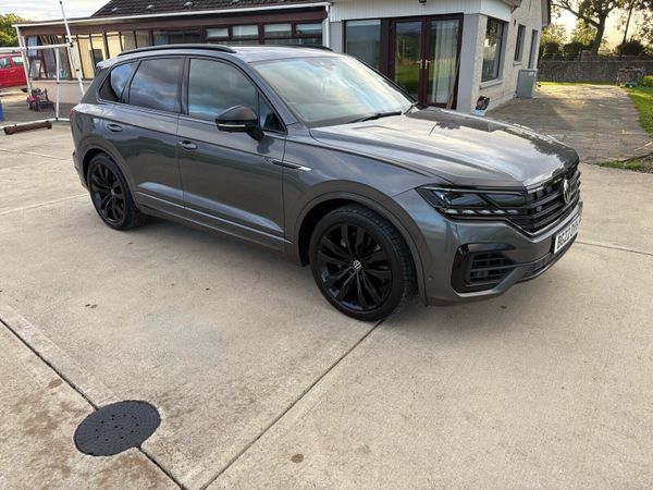 Volkswagen Touareg SUV, Petrol, 2022, Grey