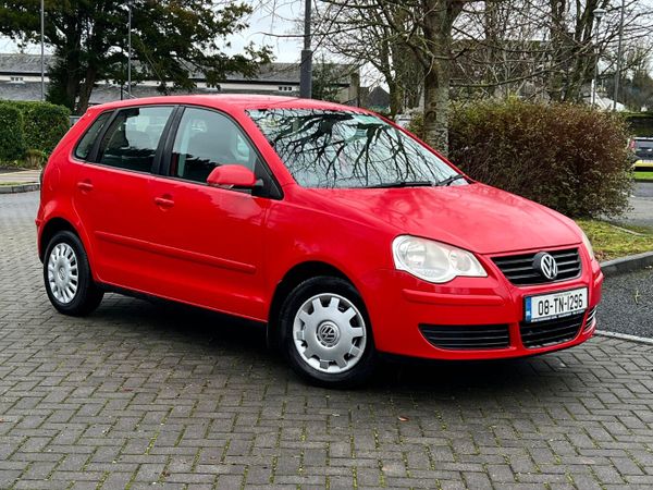 Volkswagen Polo Hatchback, Petrol, 2008, Red