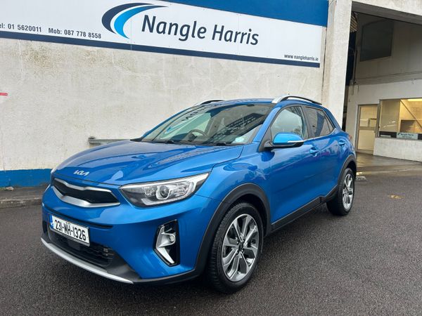 Kia Stonic MPV, Petrol Hybrid, 2023, Blue