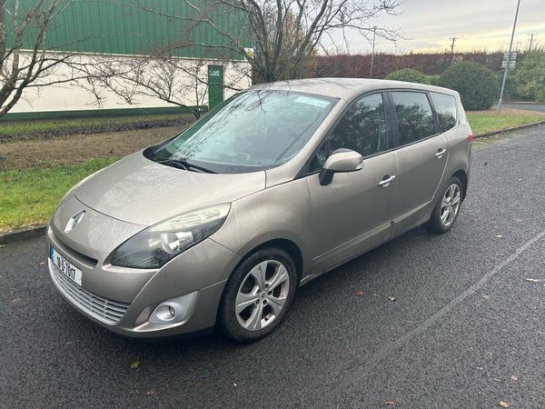 Renault Grand Scenic MPV, Diesel, 2010, Gold