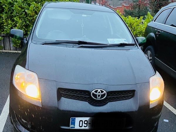 Toyota Auris Hatchback, Diesel, 2009, Black