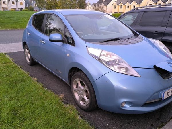 Nissan Leaf Hatchback, Electric, 2012, Blue