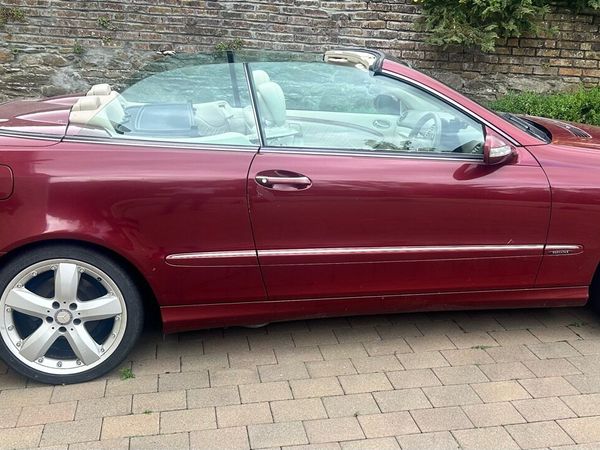 Mercedes-Benz CLK Convertible, Petrol, 2008, Red