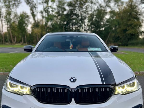 BMW 5-Series Saloon, Petrol Plug-in Hybrid, 2018, White