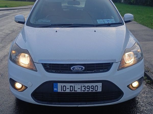 Ford Focus Hatchback, Diesel, 2010, White