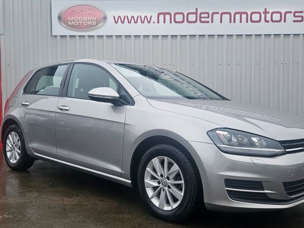Volkswagen Golf Hatchback, Petrol, 2016, Grey