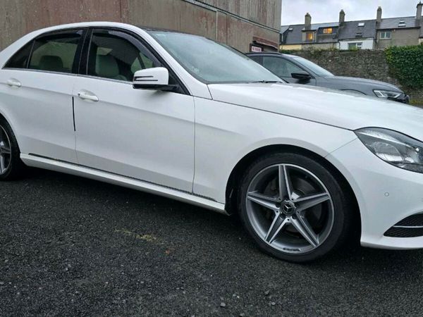 Mercedes-Benz E-Class Saloon, Diesel Hybrid, 2014, White