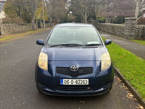 Toyota Yaris Hatchback, Petrol, 2005, Blue