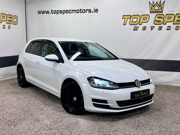 Volkswagen Golf Hatchback, Petrol, 2016, White