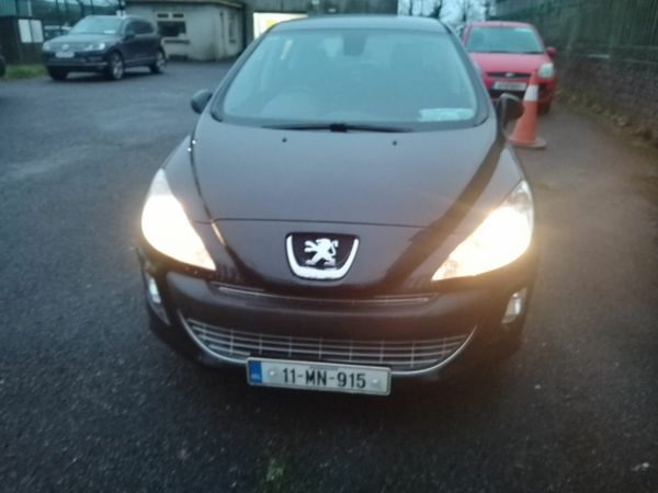Peugeot 308 Hatchback, Diesel, 2011, Black