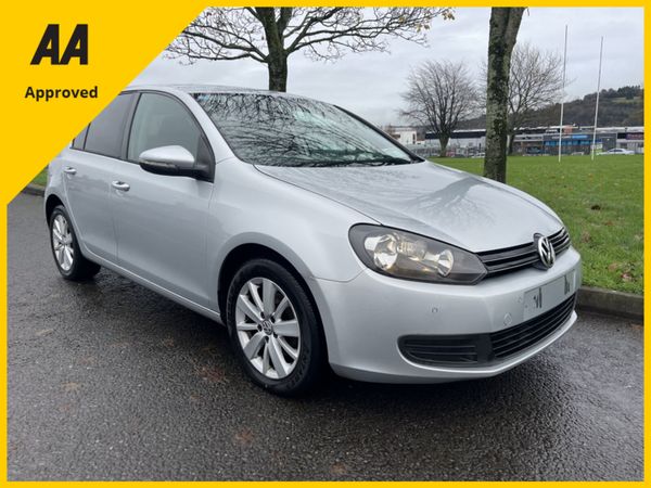 Volkswagen Golf Hatchback, Diesel, 2012, Silver