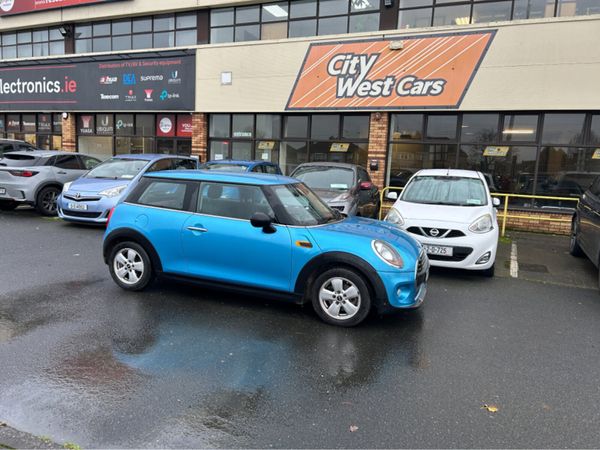 Mini Cooper Hatchback, Petrol, 2017, Blue
