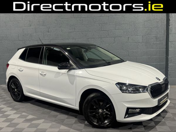 Skoda Fabia Hatchback, Petrol, 2022, White