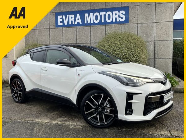 Toyota C-HR SUV, Petrol Hybrid, 2019, White