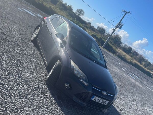 Ford Focus Hatchback, Diesel, 2012, Grey