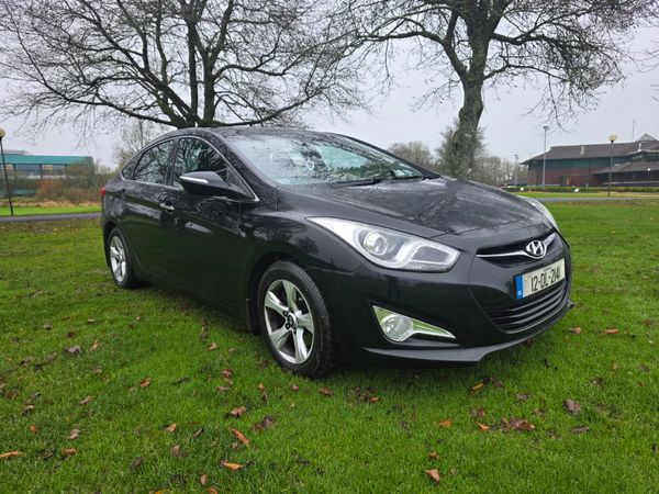 Hyundai i40 Saloon, Diesel, 2012, Black