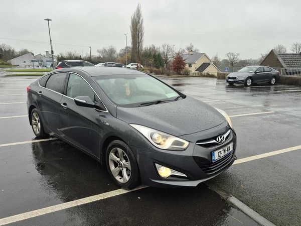 Hyundai i40 Hatchback, Diesel, 2012, Grey