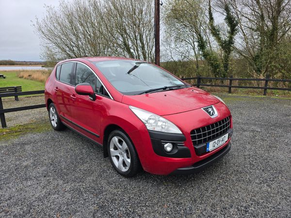 Peugeot 3008 MPV, Diesel, 2012, Red