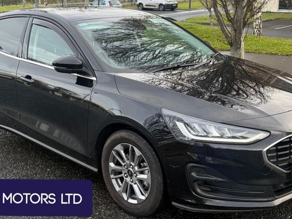 Ford Focus Hatchback, Petrol Hybrid, 2025, Black