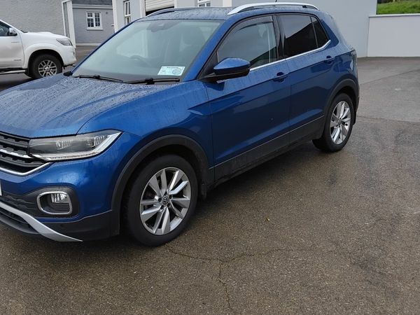 Volkswagen T-Cross Estate/Jeep, Petrol, 2023, Blue