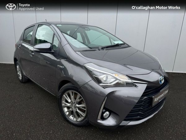 Toyota Yaris Hatchback, Petrol Hybrid, 2018, Grey