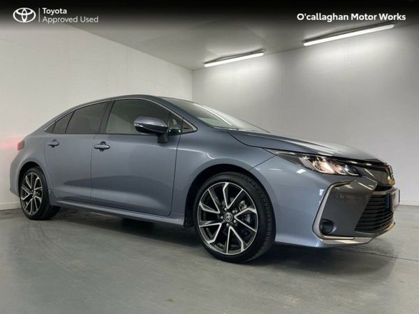 Toyota Corolla Saloon, Petrol Hybrid, 2022, Grey