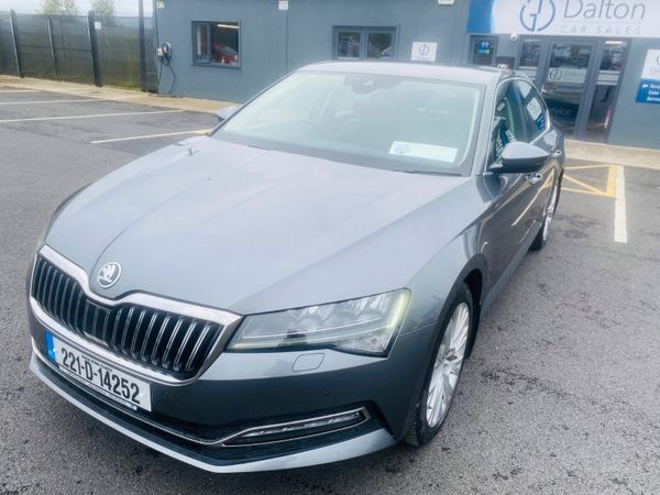 Skoda Superb Saloon, Diesel, 2022, Grey