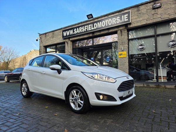 Ford Fiesta Hatchback, Petrol, 2016, White