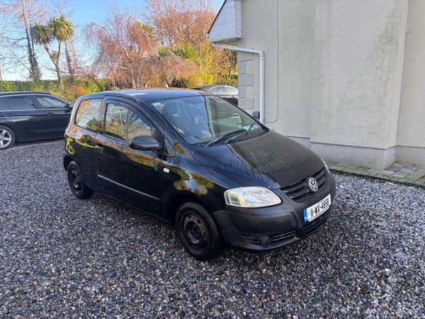 Volkswagen Fox Hatchback, Petrol, 2011, Black