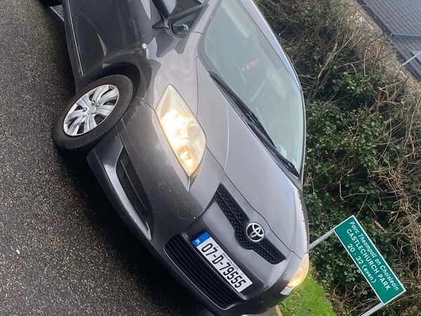 Toyota Auris Hatchback, Petrol, 2007, Grey