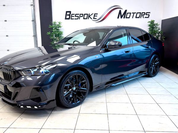 BMW 5-Series Saloon, Petrol Hybrid, 2025, Grey