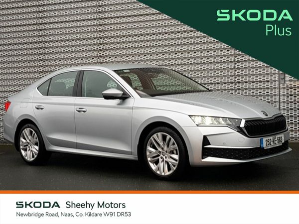 Skoda Octavia Saloon, Petrol, 2025, Grey