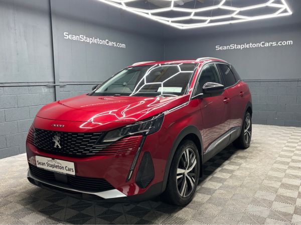 Peugeot 3008 MPV, Diesel, 2022, Red