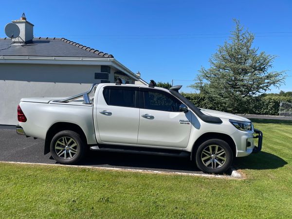 Toyota Hilux Pick Up, Diesel, 2019, White